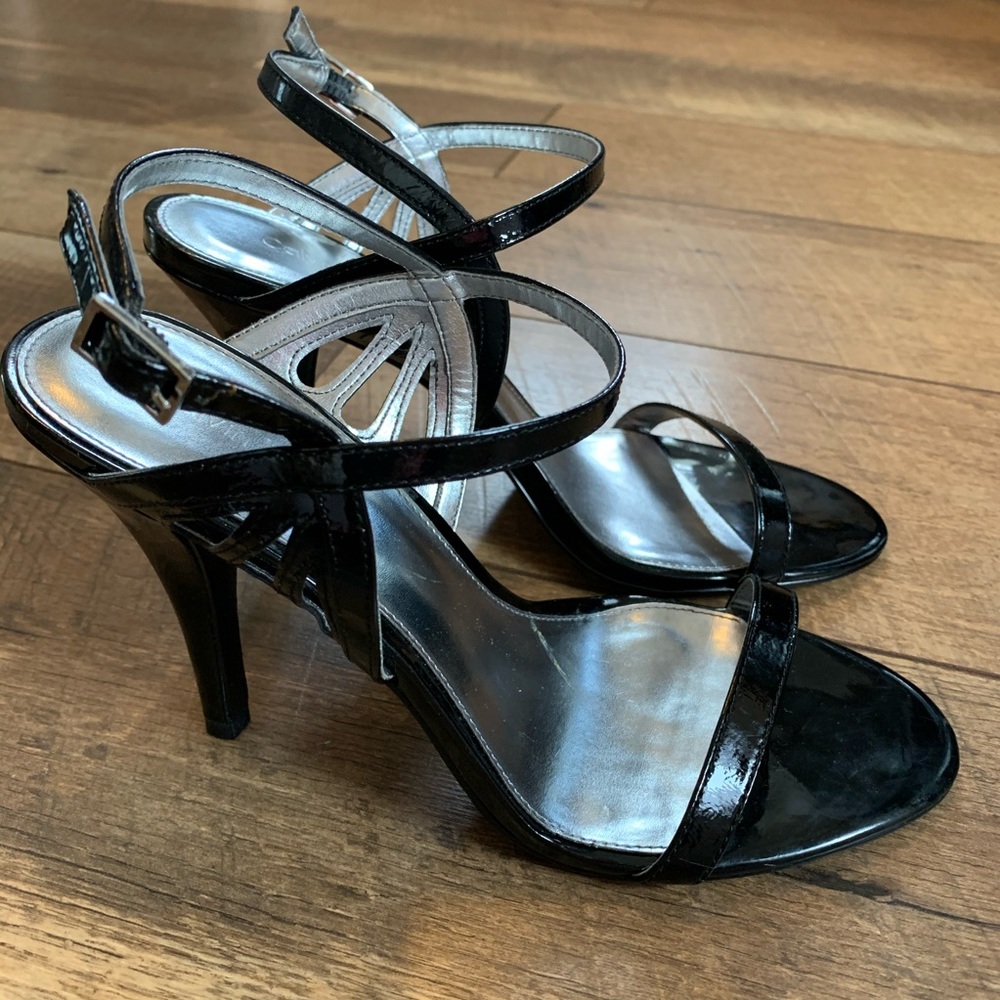 Calvin Klein Priscilla Patent black 4” 6.5